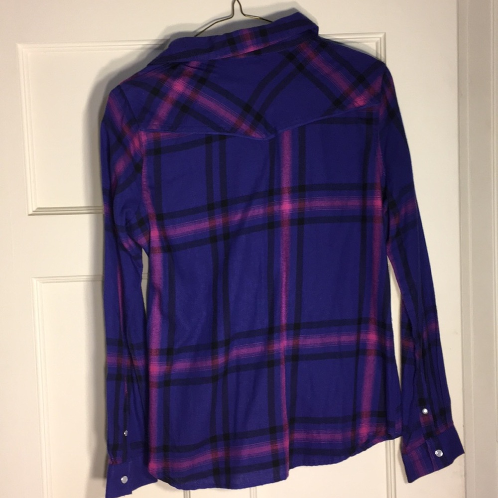 Flannel - Picture 3 of 4
